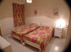 Kaccatur Flats - Maryanne-Joe Apartments - Bedroom